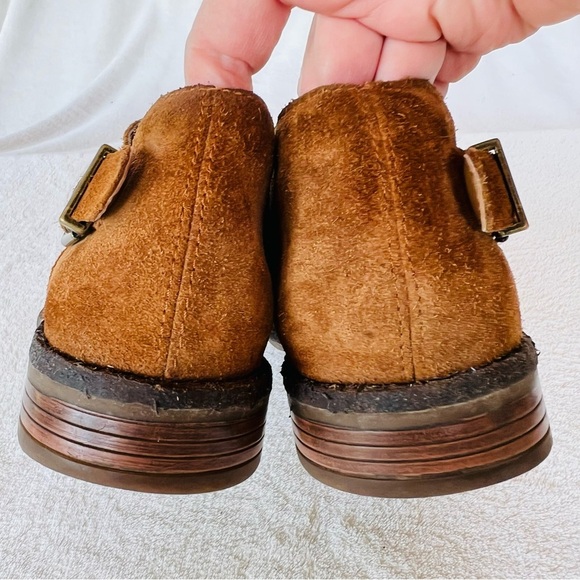 CLARKS CAMZIN SUEDE BUCKLE LOAFERS  SHOOTIES CHESTNUT BROWN SIZE 7.5 - Picture 5 of 12